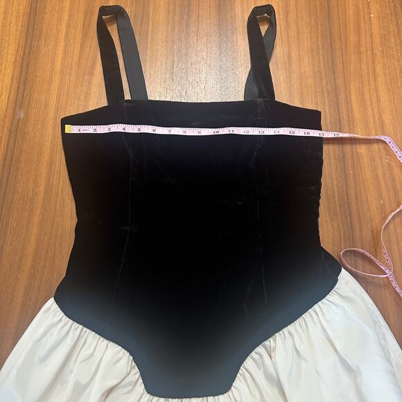 Rhode Georgina Two-Tone Dress, Velvet/taffeta, Black/Cream, Quiet Luxury, size 8 - Picture 6 of 9